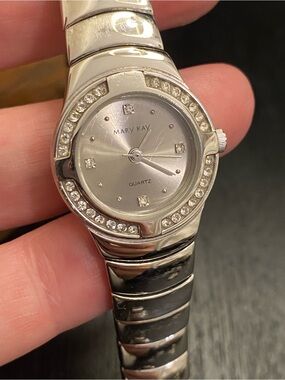 Mary Kay Quartz Watch Womens Silver Tone Stainless Steel Crystal Accents